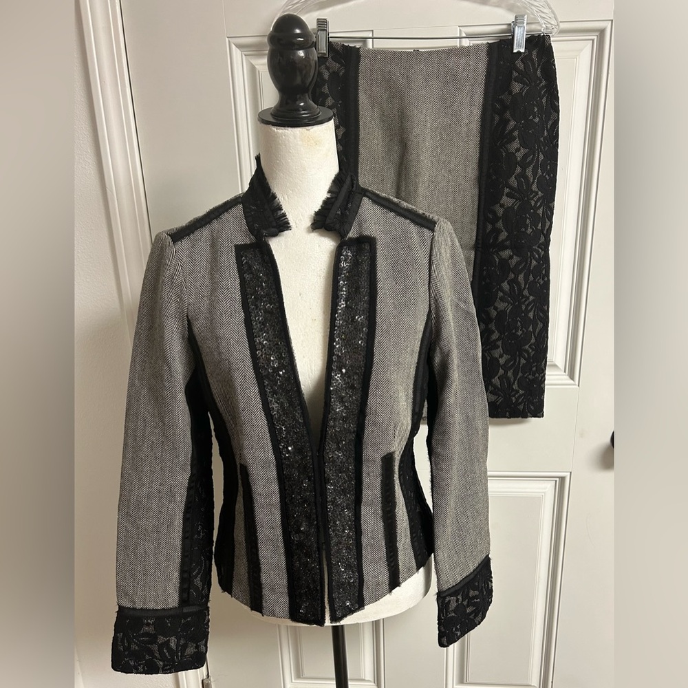 White House Black Market Tweed & Lace Skirt Set 6